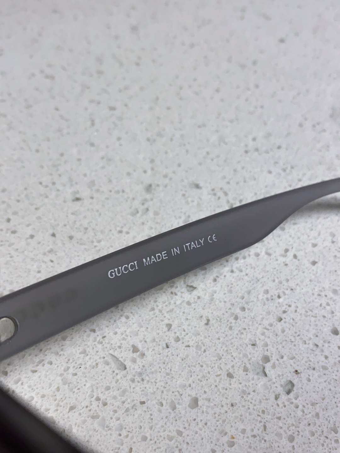 Gucci古奇 2025新款超轻眼镜近视女可配度数素颜神器复古磨砂不压鼻眼睛框架