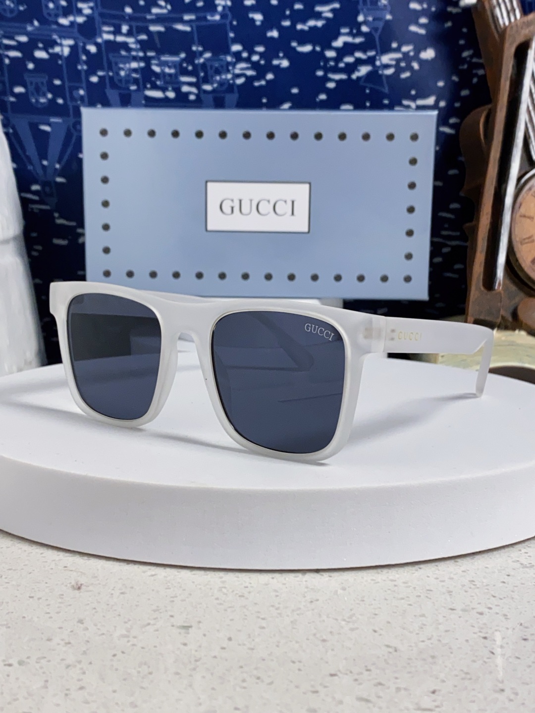 Gucci古奇 2025新款超轻眼镜近视女可配度数素颜神器复古磨砂不压鼻眼睛框架
