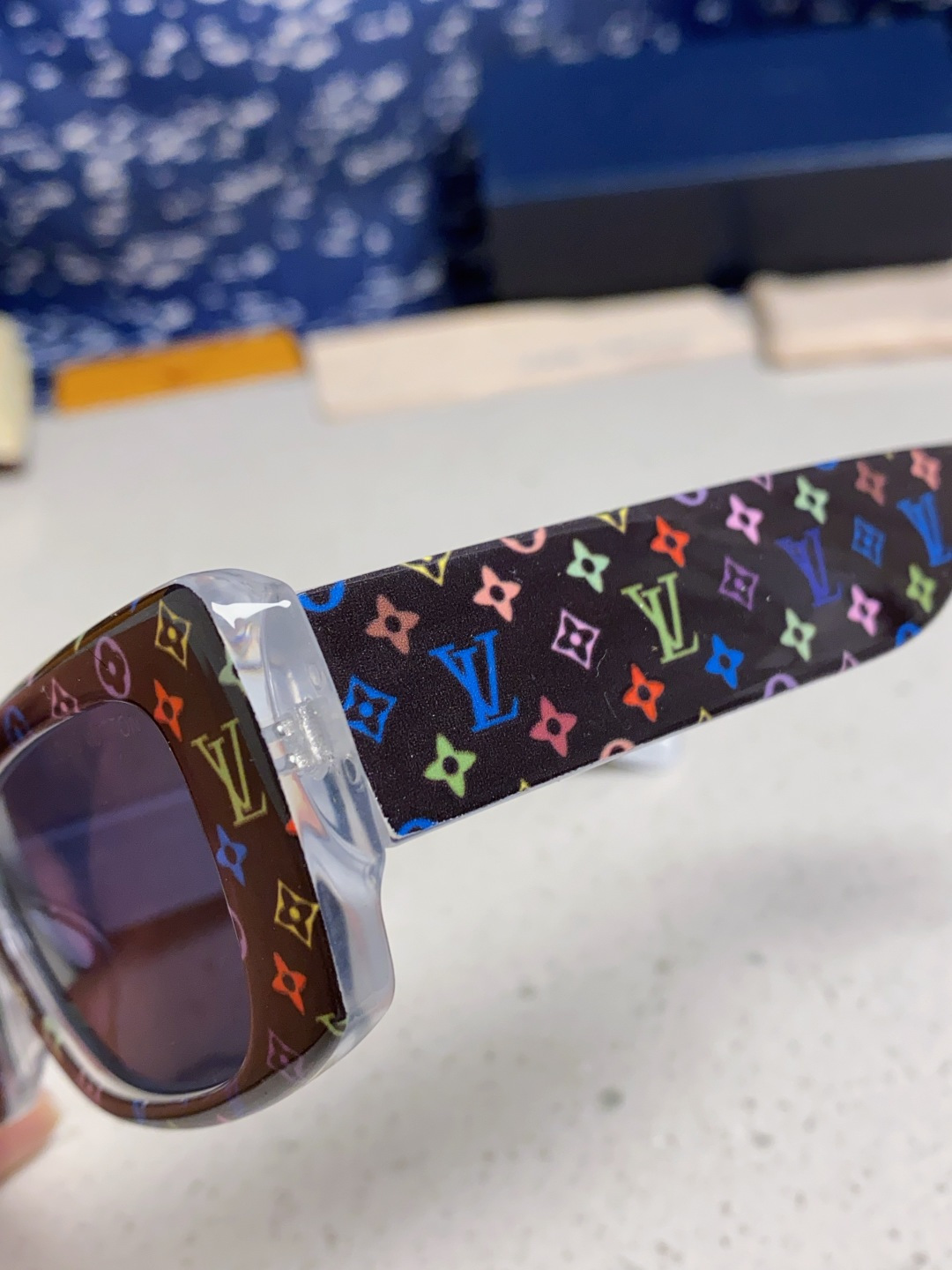 LouisVutton路易威登 2025 📸Lv联名村上隆系列大秀款🕶️【Z2709W】 三彩系列硬控我