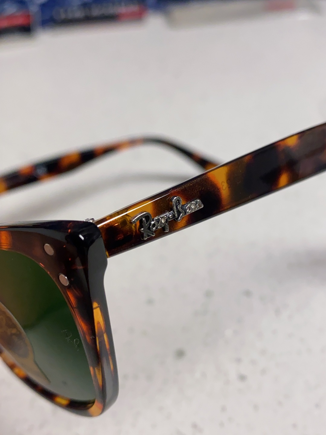 RayBan雷朋太阳镜 时尚前卫设计感舒适出街户外遮阳墨镜 RB2299