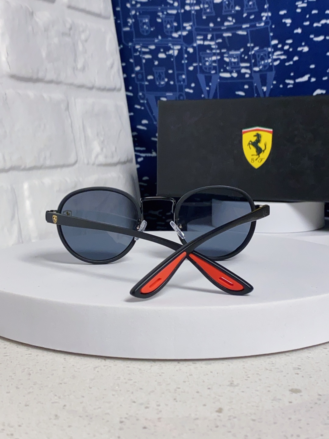 RayBan雷朋法拉利联名 2025新款欧美时尚圆框太阳镜男款朋克风TR弹性 网红墨镜复古眼镜架 RB0