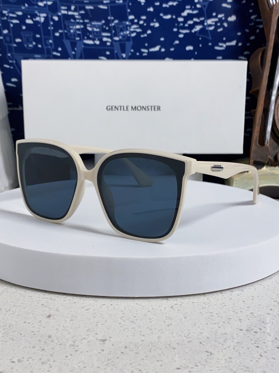 Gentle Moster(GM) 新品偏光太阳镜韩版黑超板材墨镜男女通用 型号：BURTY