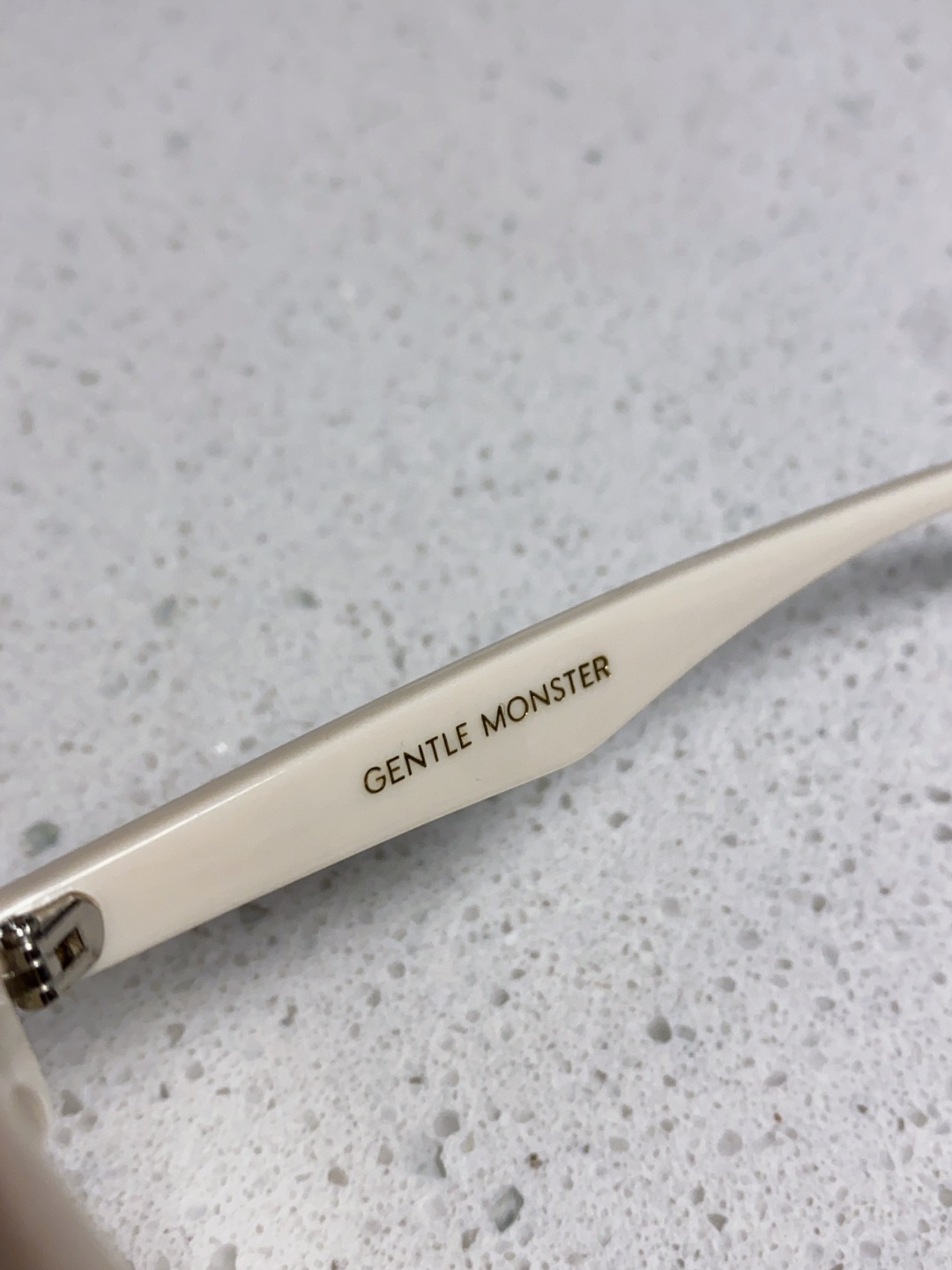 Gentle Moster(GM) 新品偏光太阳镜韩版黑超板材墨镜男女通用 型号：BURTY