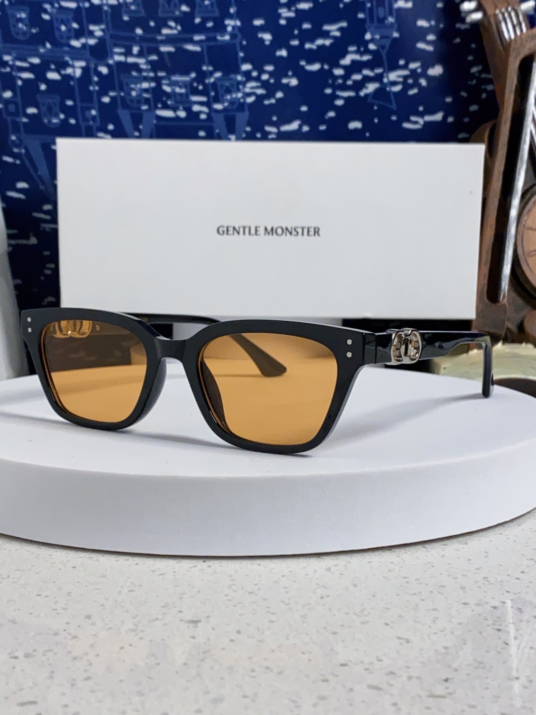 Gentle Moster(GM) 2025新款GM墨镜男女复古感ins防紫外线太阳镜欧美大方形时尚跨镜