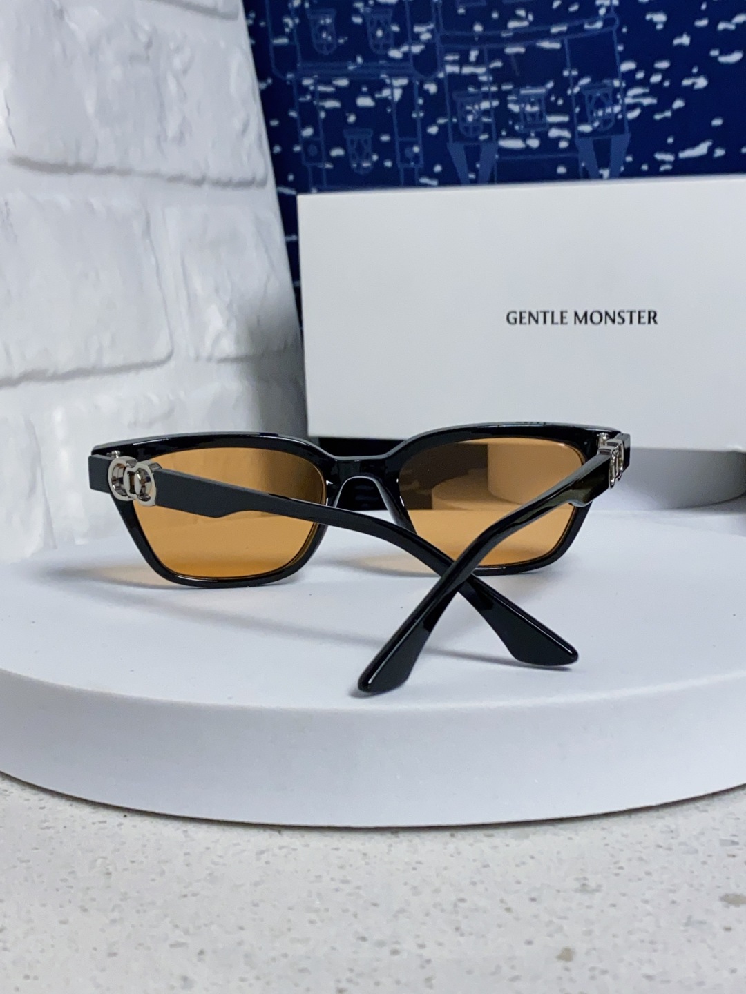 Gentle Moster(GM) 2025新款GM墨镜男女复古感ins防紫外线太阳镜欧美大方形时尚跨镜