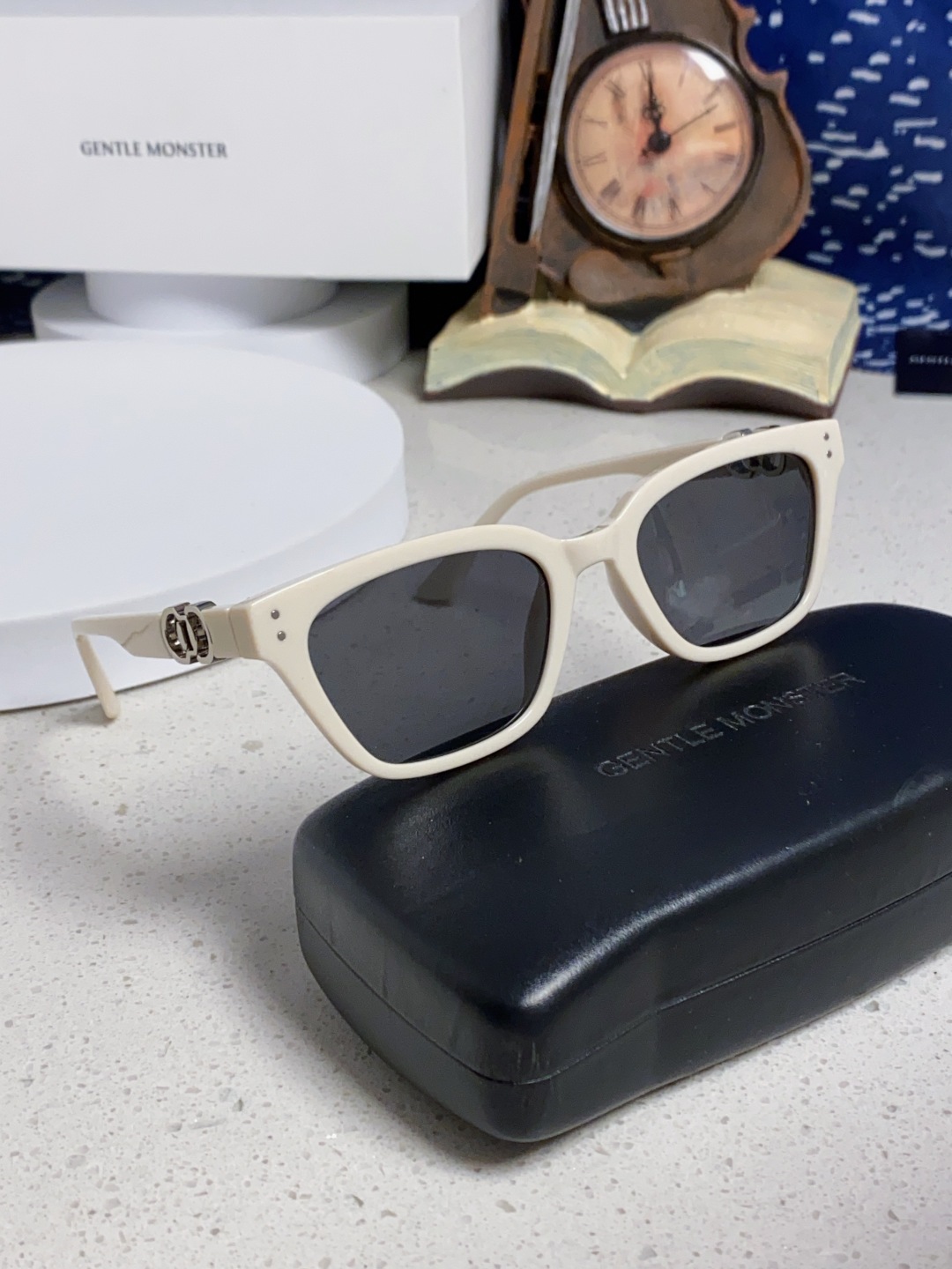 Gentle Moster(GM) 2025新款GM墨镜男女复古感ins防紫外线太阳镜欧美大方形时尚跨镜