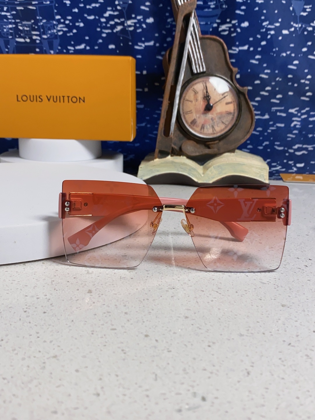 LouisVuittion路易威登 2025新款韩版时尚无框切边大框圆脸墨镜星空边网红防紫外线优雅方形太