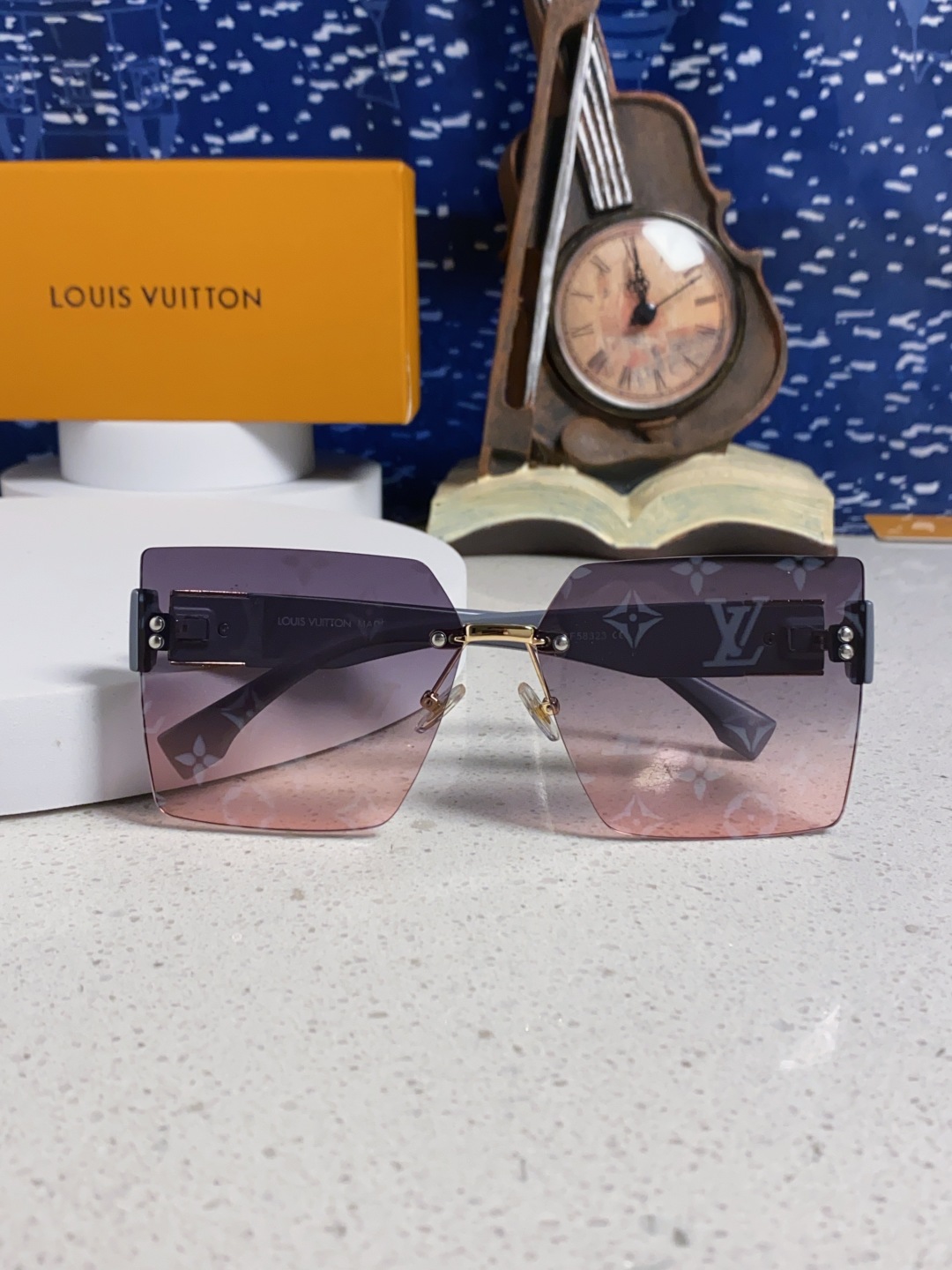 LouisVuittion路易威登 2025新款韩版时尚无框切边大框圆脸墨镜星空边网红防紫外线优雅方形太