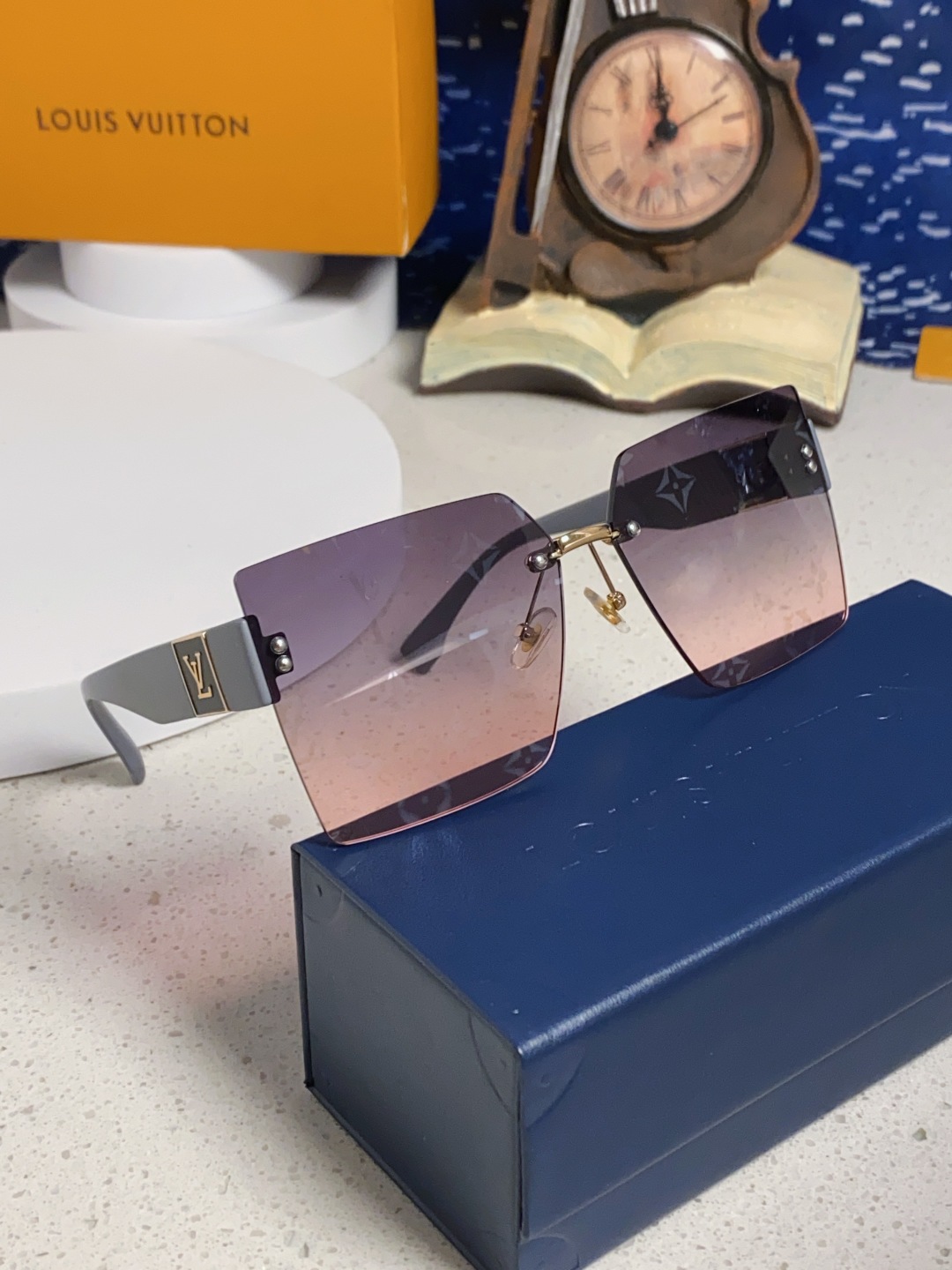 LouisVuittion路易威登 2025新款韩版时尚无框切边大框圆脸墨镜星空边网红防紫外线优雅方形太