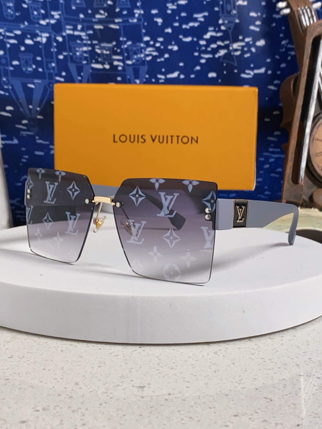 LouisVuittion路易威登 2025新款韩版时尚无框切边大框圆脸墨镜星空边网红防紫外线优雅方形太