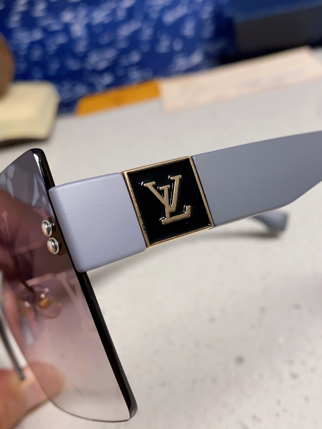 LouisVuittion路易威登 2025新款韩版时尚无框切边大框圆脸墨镜星空边网红防紫外线优雅方形太