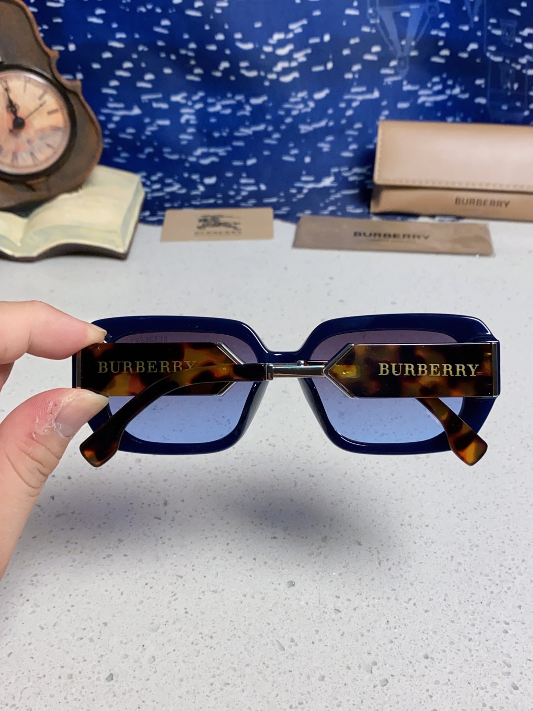 Burberry巴宝莉 2025新款扁框墨镜男款太阳镜潮流百搭遮阳神器防晒眼镜女士眼镜