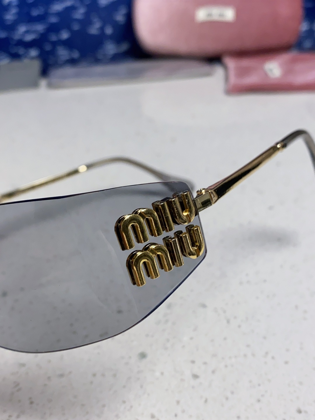 MiuMiu缪缪 张元英同款墨镜太阳镜张元英同款女大小姐千金风墨镜网红ins素颜 OMU A51S