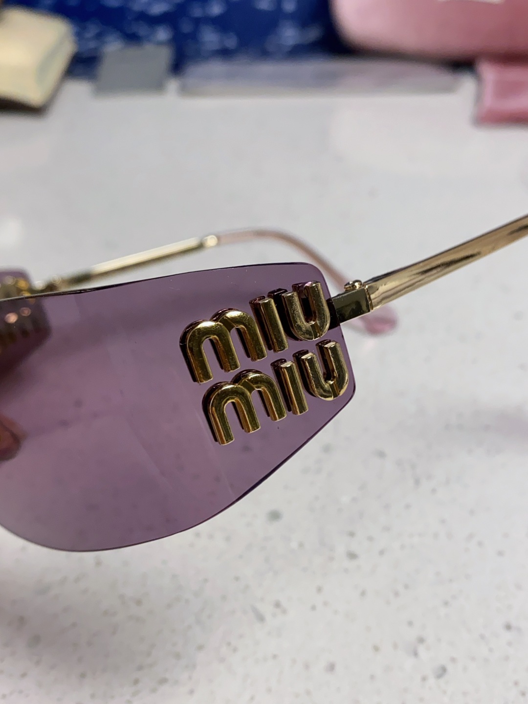 MiuMiu缪缪 张元英同款墨镜太阳镜张元英同款女大小姐千金风墨镜网红ins素颜 OMU A51S