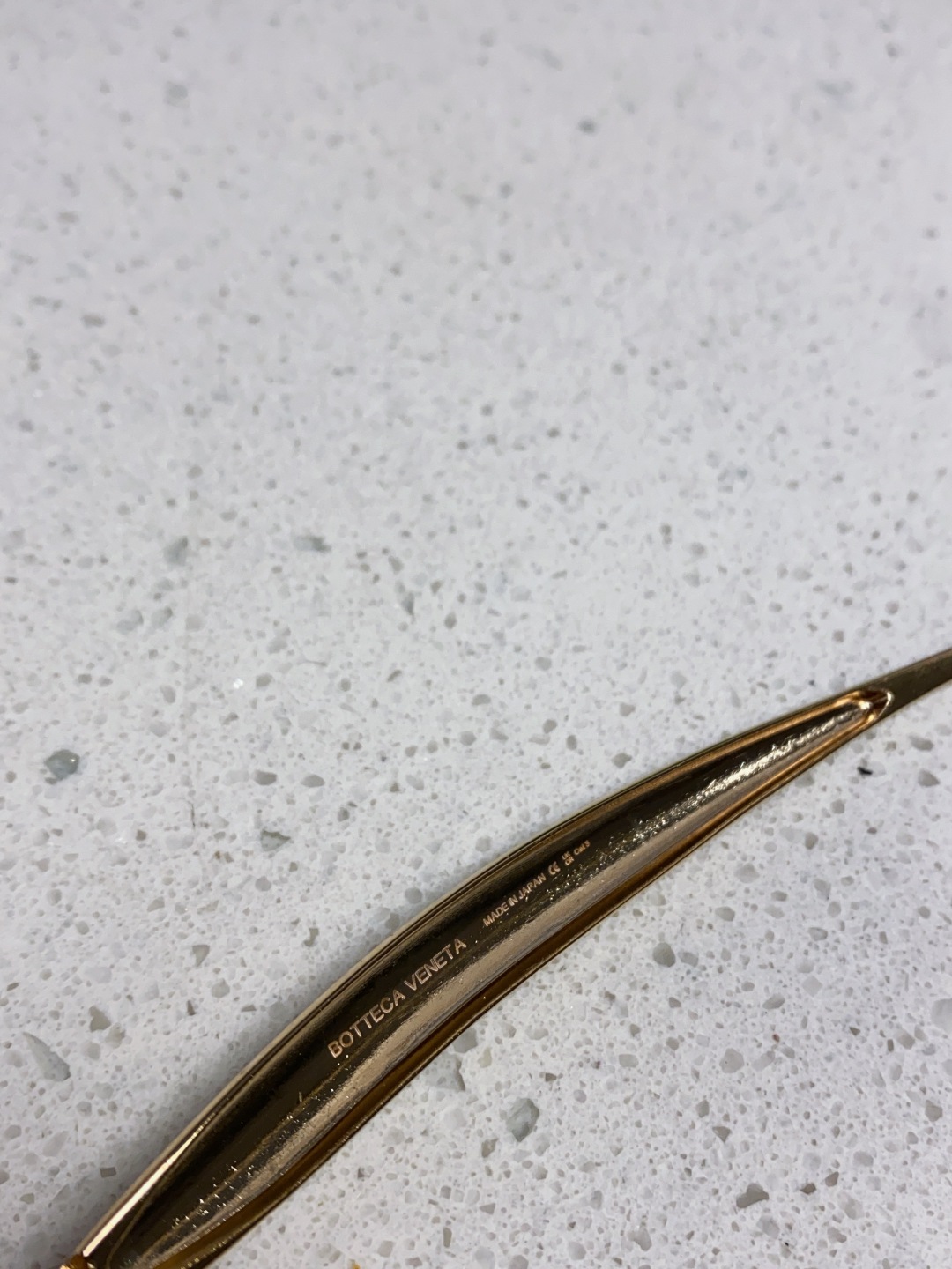 BottegaVeneta宝缇嘉 沙丁鱼小框椭圆时尚高级感防紫外线太阳眼镜 Bird in sPace🤪