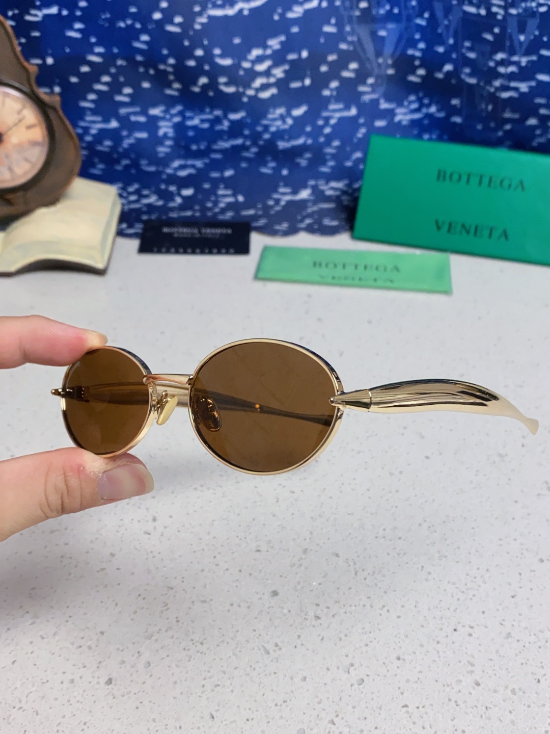 BottegaVeneta宝缇嘉 沙丁鱼小框椭圆时尚高级感防紫外线太阳眼镜 Bird in sPace🤪