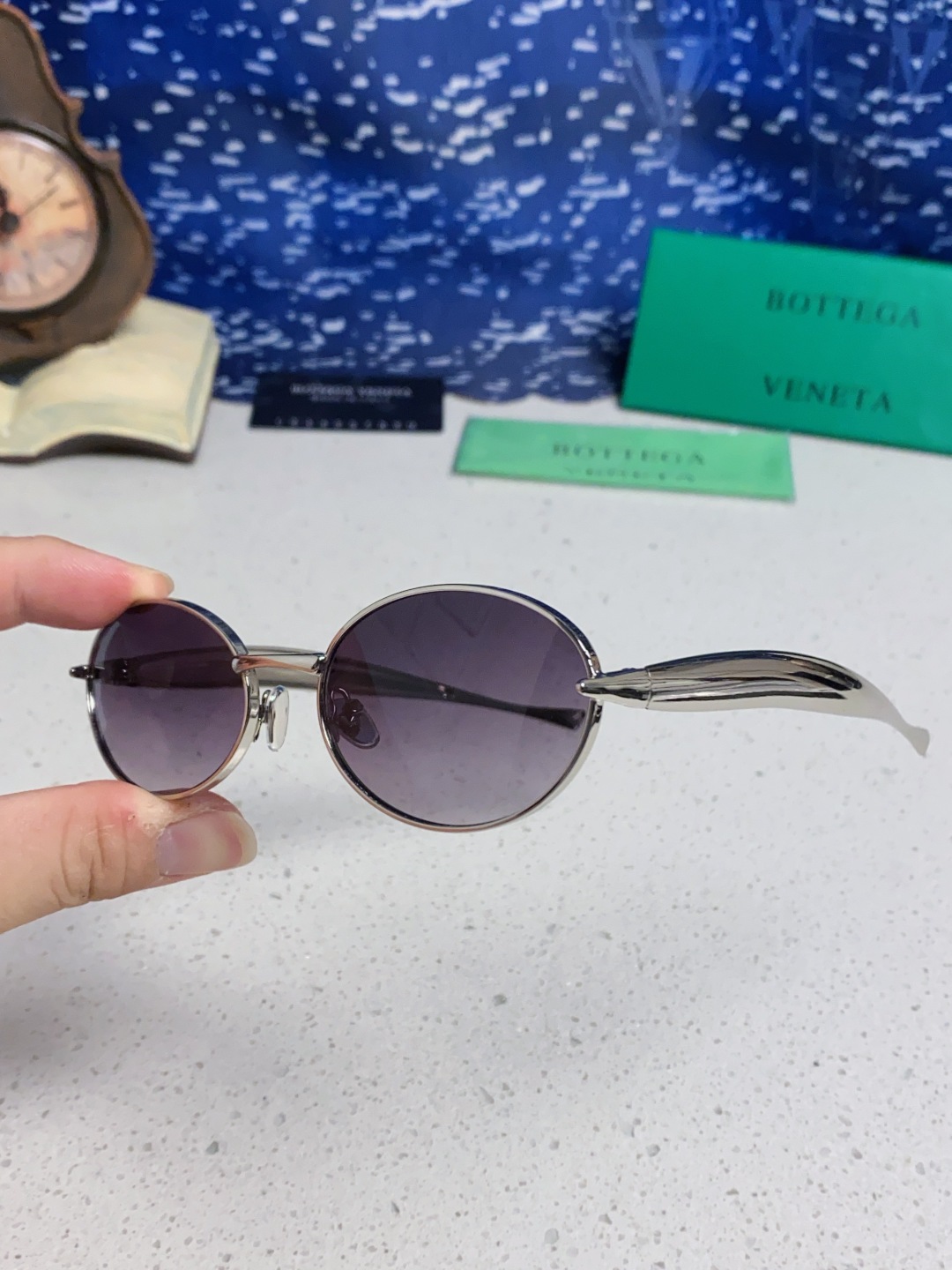 BottegaVeneta宝缇嘉 沙丁鱼小框椭圆时尚高级感防紫外线太阳眼镜 Bird in sPace🤪