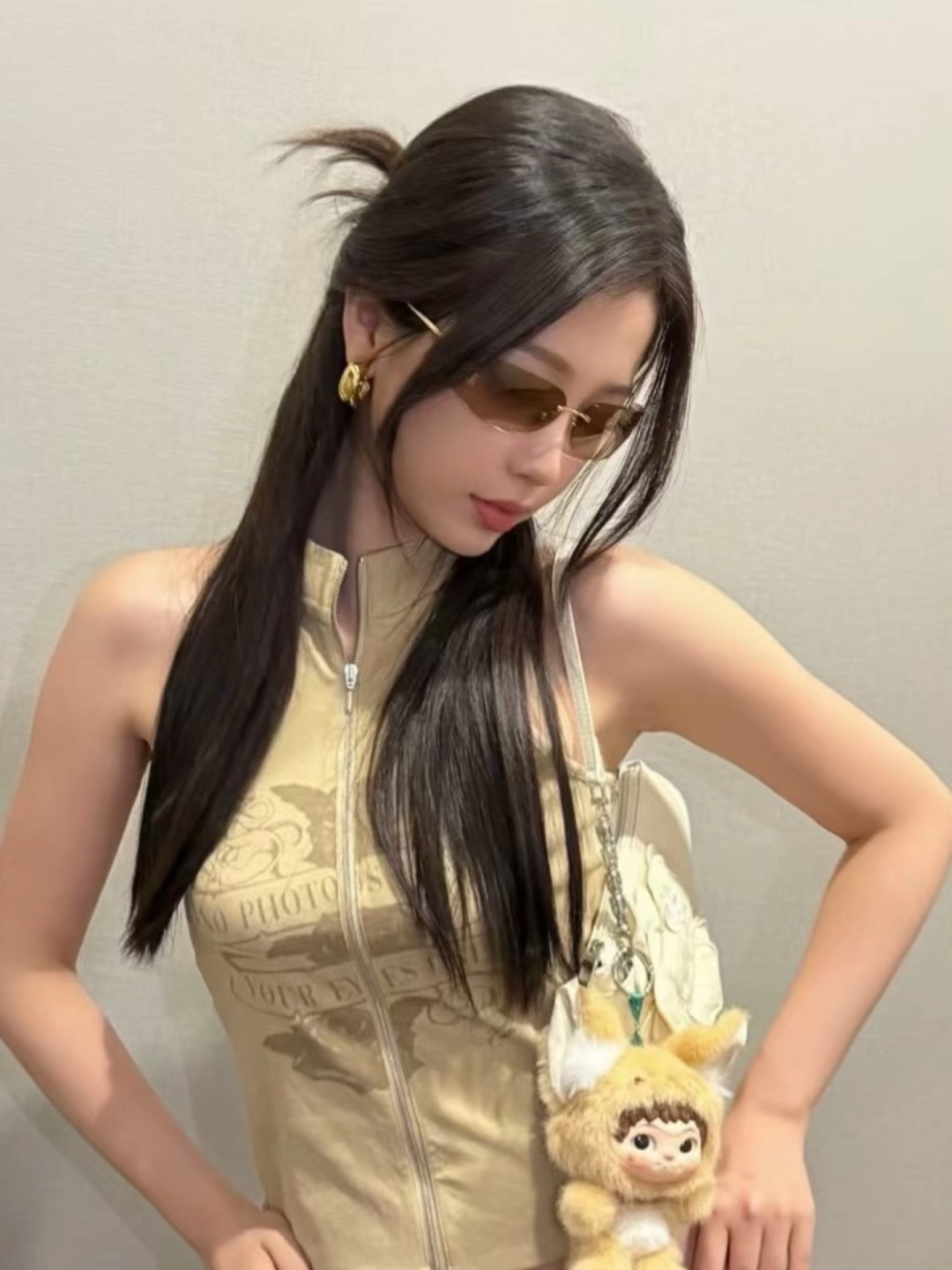 MiuMiu缪缪 张元英同款墨镜太阳镜张元英同款女大小姐千金风墨镜网红ins素颜 OMU A51S