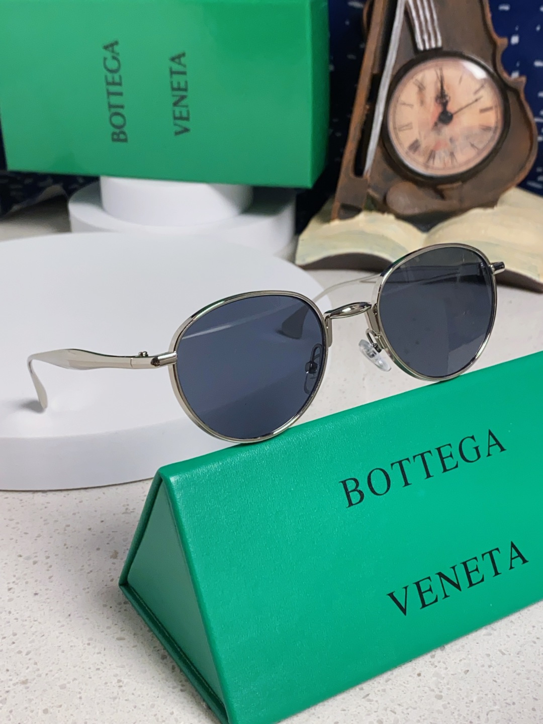 Bottega Veneta宝缇嘉 欧美时尚椭圆小框墨镜金属镜框跨境气质高级感轻奢太阳镜男女士眼镜 BV