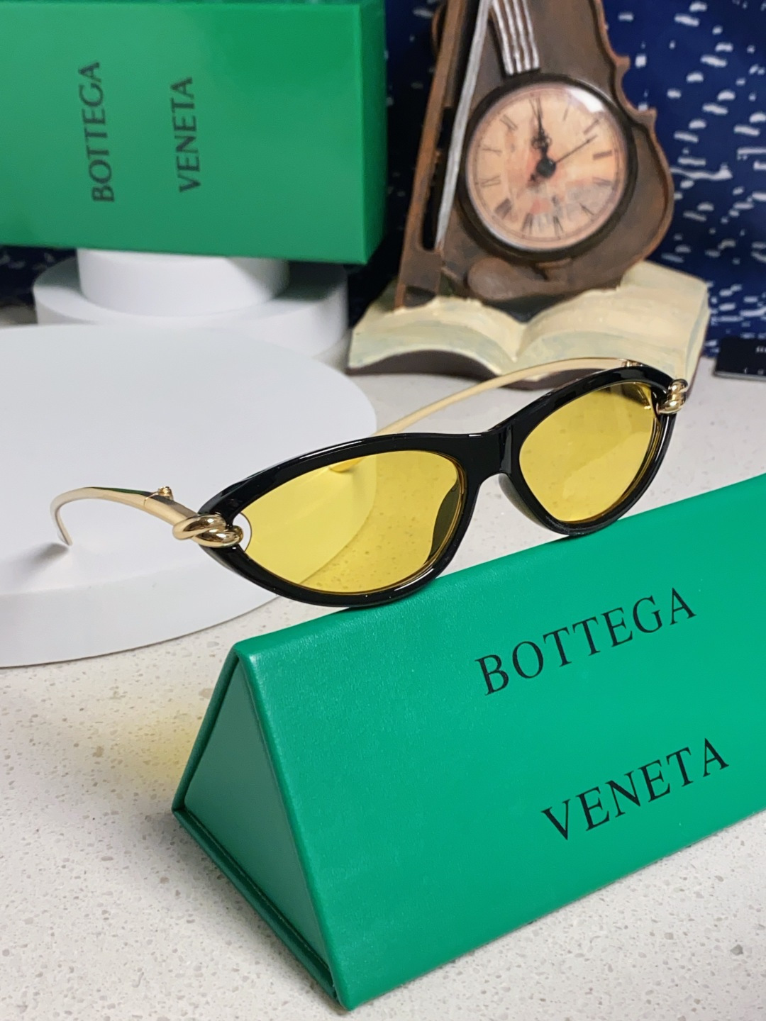 Bottega Veneta宝缇嘉 新款夏季女士镂空猫眼防晒太阳眼镜跨境欧美嘻哈搞怪绳结镜腿墨镜 BV1