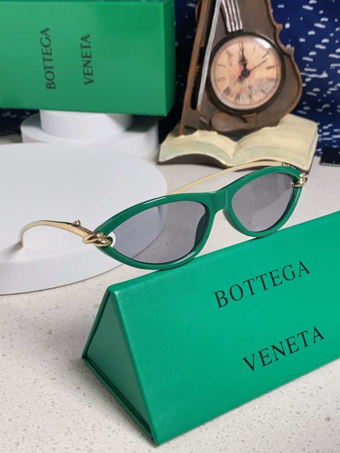Bottega Veneta宝缇嘉 新款夏季女士镂空猫眼防晒太阳眼镜跨境欧美嘻哈搞怪绳结镜腿墨镜 BV1