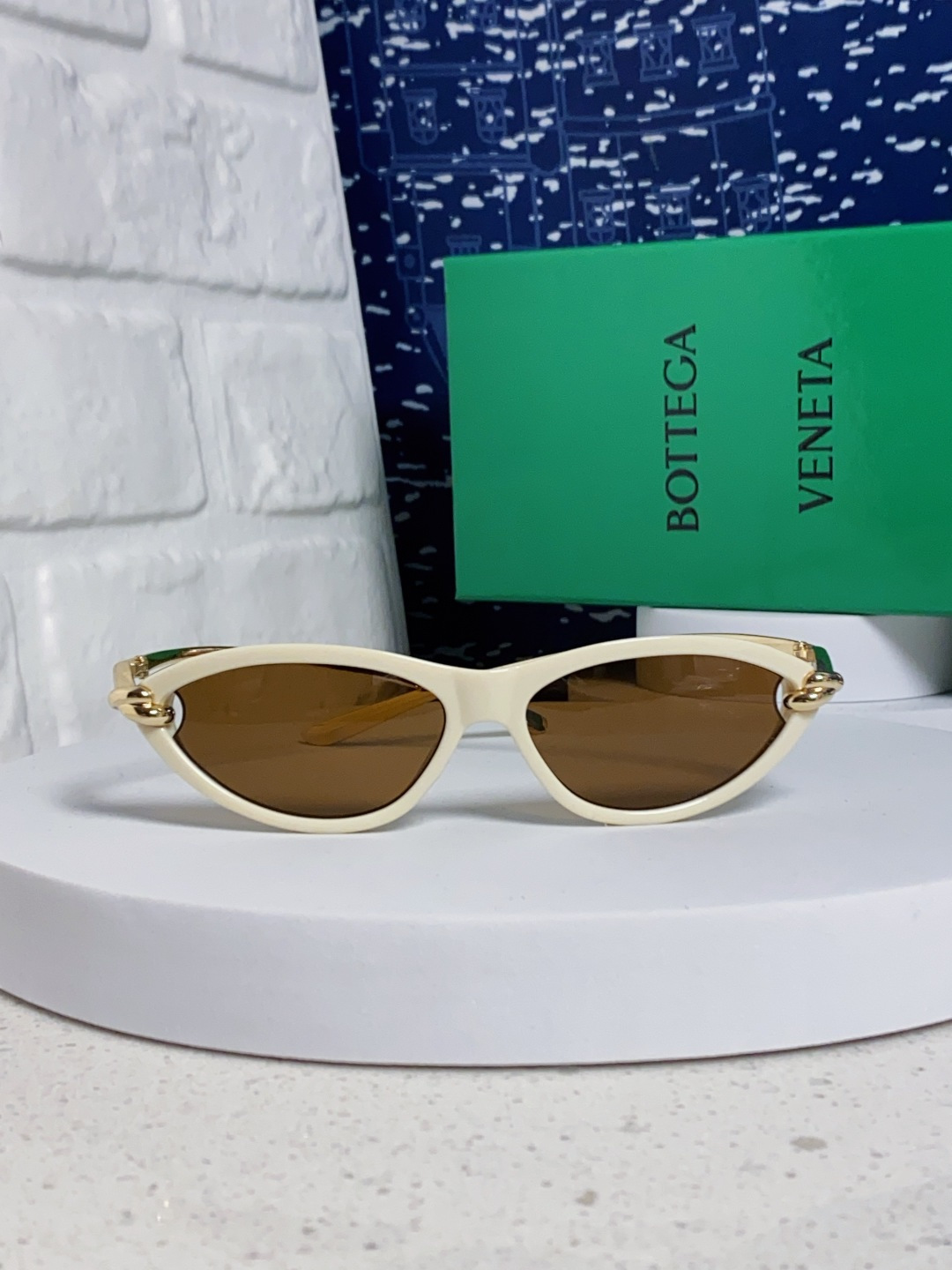 Bottega Veneta宝缇嘉 新款夏季女士镂空猫眼防晒太阳眼镜跨境欧美嘻哈搞怪绳结镜腿墨镜 BV1