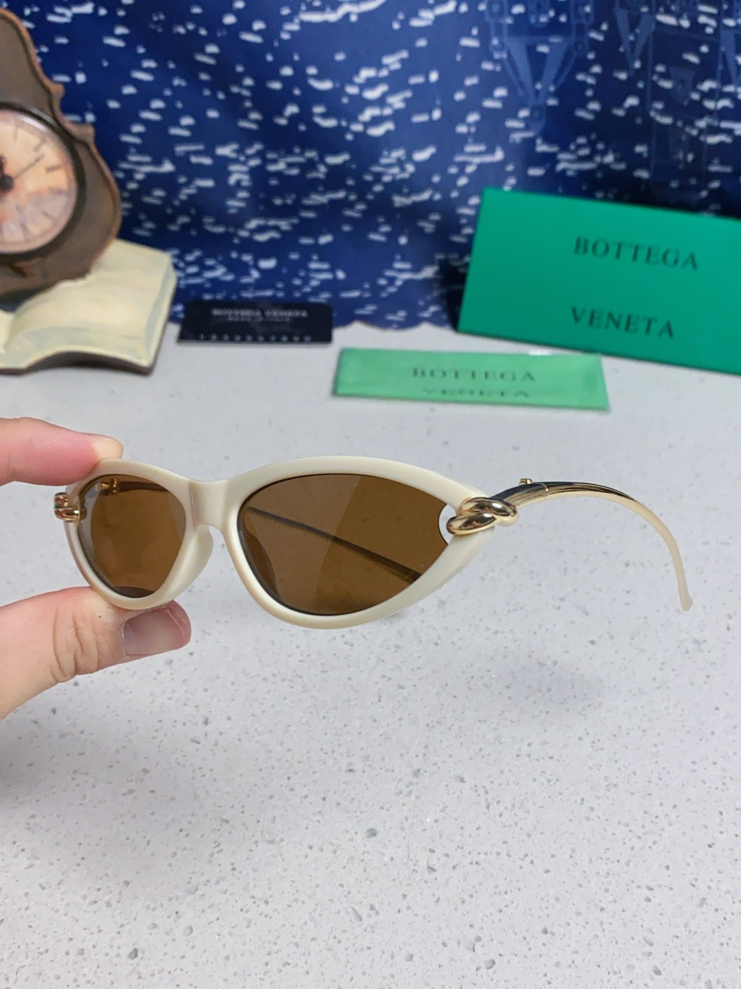 Bottega Veneta宝缇嘉 新款夏季女士镂空猫眼防晒太阳眼镜跨境欧美嘻哈搞怪绳结镜腿墨镜 BV1