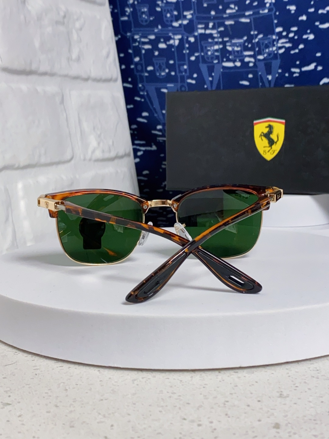 RayBan雷朋法拉利联名 2025新款 复古半框墨镜派对达人眉毛架太阳镜男女款 钢化玻璃镜片 情侣墨镜