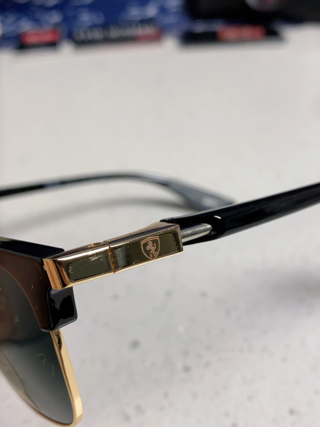 RayBan雷朋法拉利联名 2025新款 复古半框墨镜派对达人眉毛架太阳镜男女款 钢化玻璃镜片 情侣墨镜