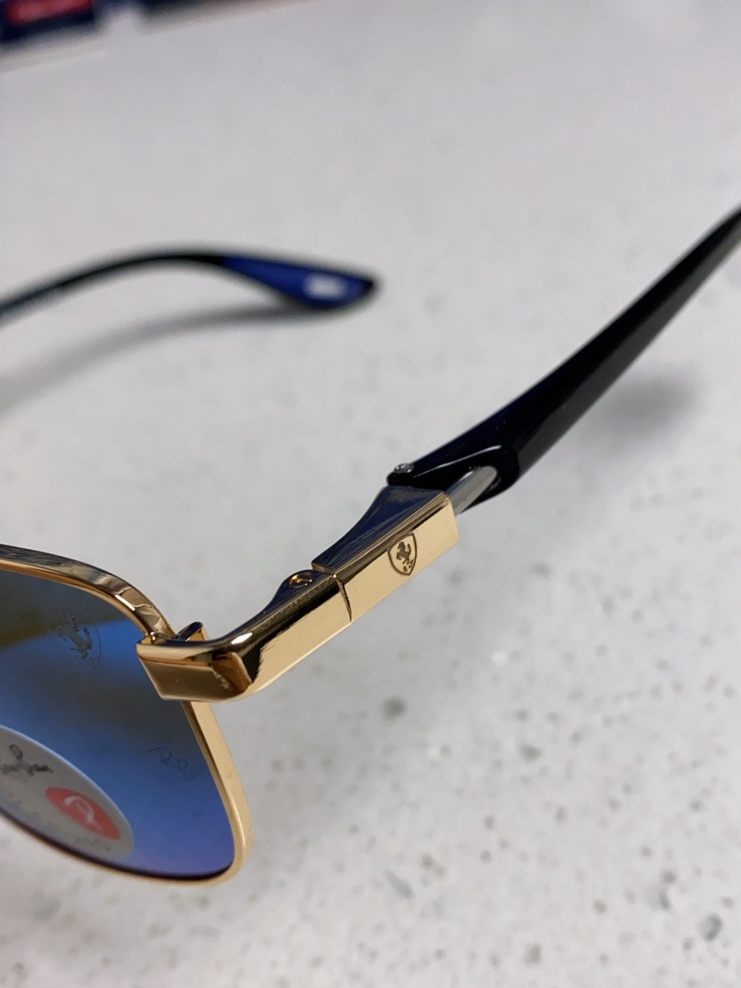 RayBa雷朋法拉利联名款 经典方形男士开车偏光太阳镜 RB3715M