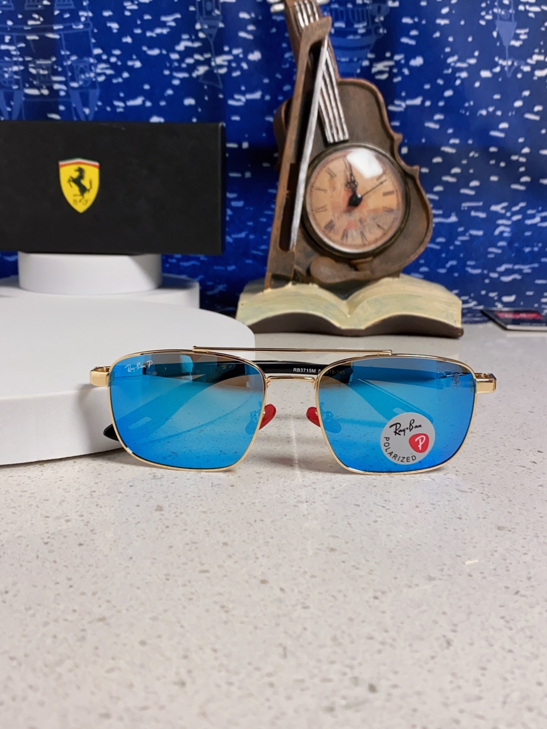 RayBa雷朋法拉利联名款 经典方形男士开车偏光太阳镜 RB3715M
