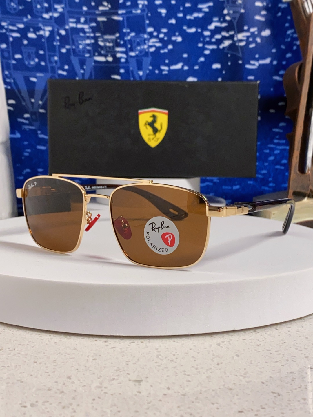 RayBa雷朋法拉利联名款 经典方形男士开车偏光太阳镜 RB3715M