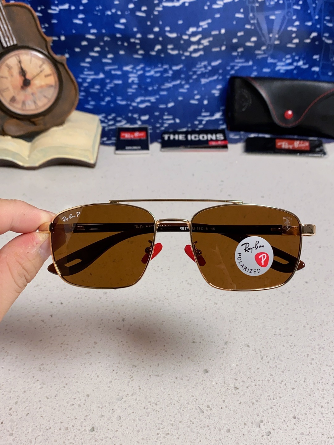 RayBa雷朋法拉利联名款 经典方形男士开车偏光太阳镜 RB3715M