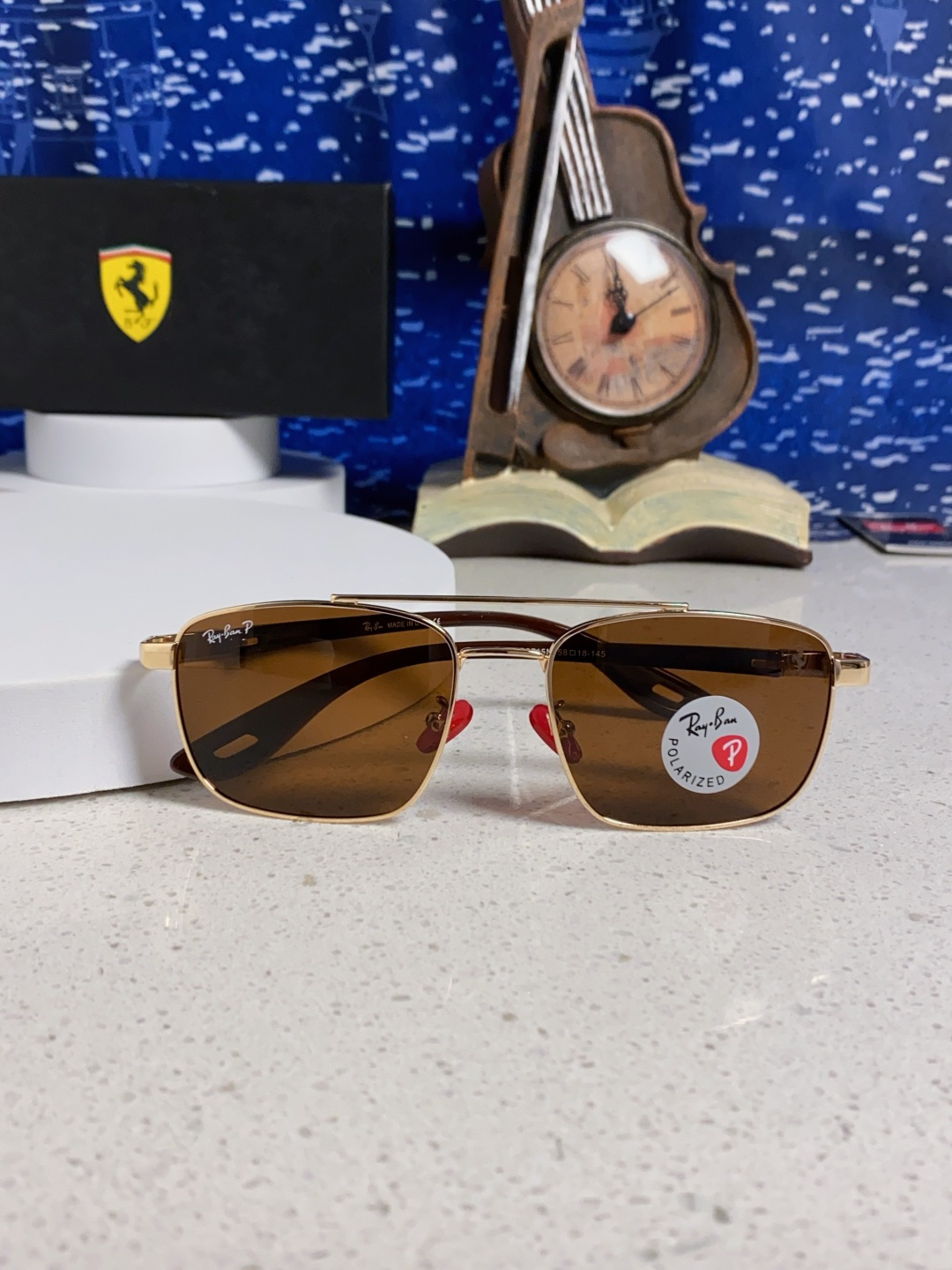 RayBa雷朋法拉利联名款 经典方形男士开车偏光太阳镜 RB3715M