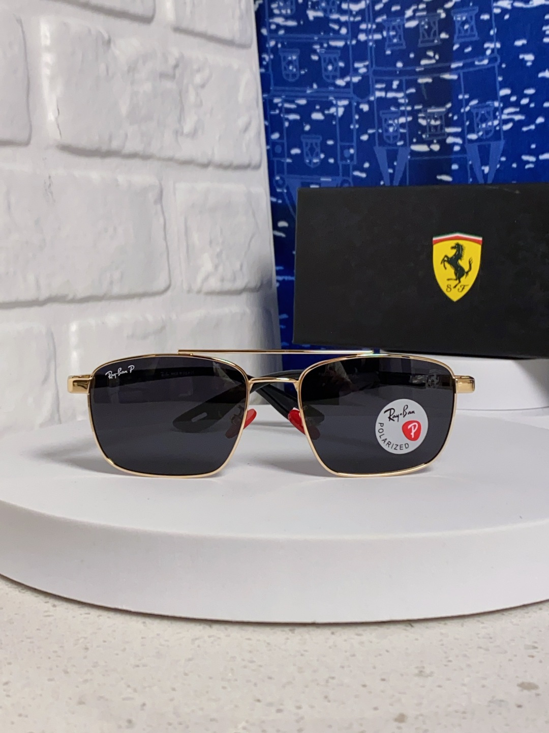 RayBa雷朋法拉利联名款 经典方形男士开车偏光太阳镜 RB3715M