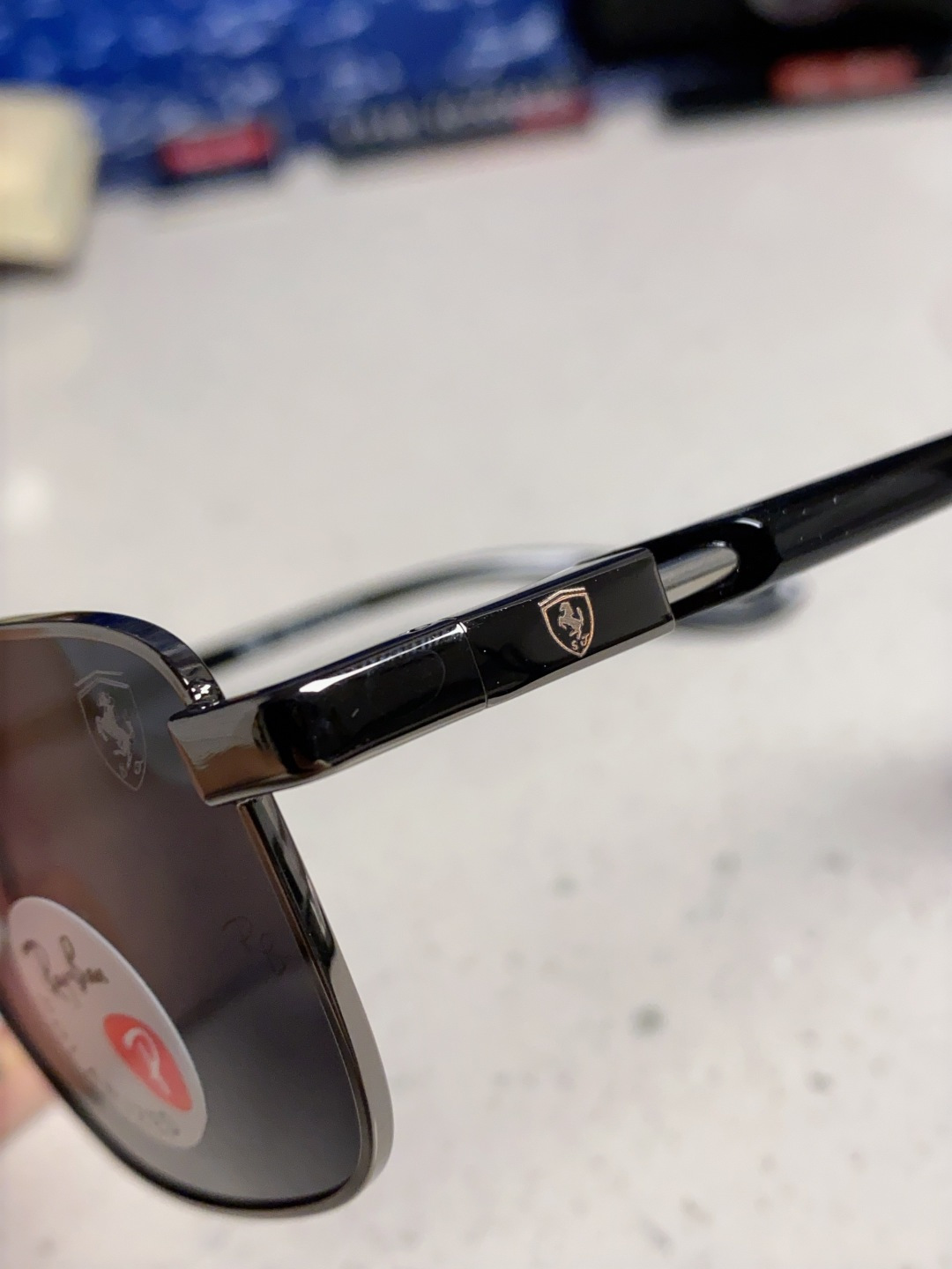 RayBa雷朋法拉利联名款 经典方形男士开车偏光太阳镜 RB3715M