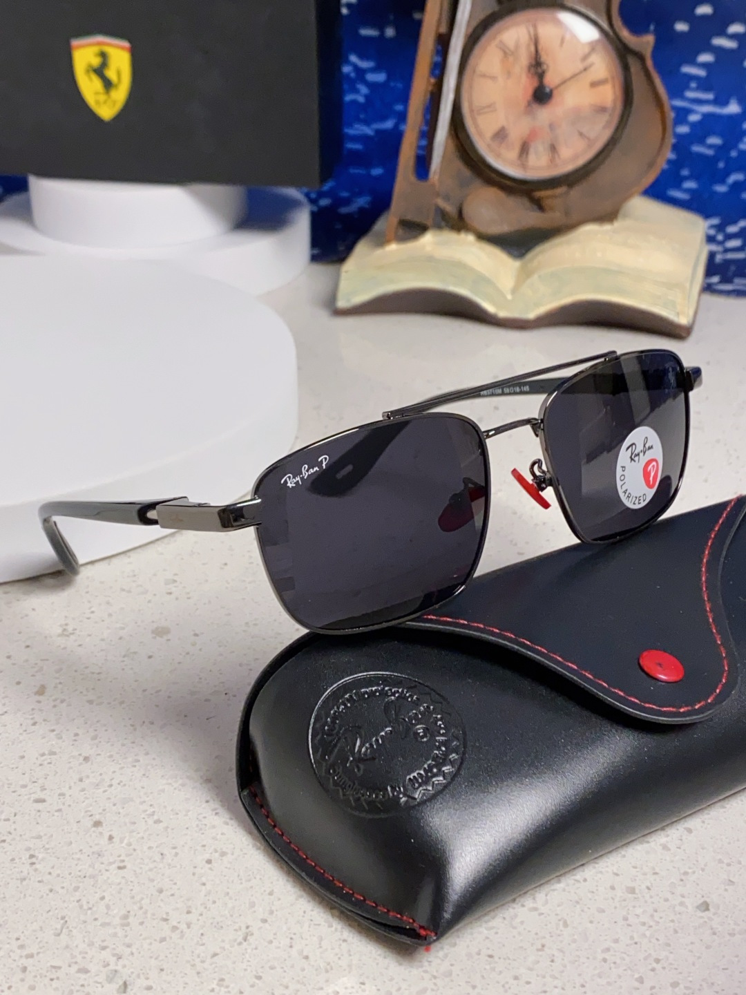 RayBa雷朋法拉利联名款 经典方形男士开车偏光太阳镜 RB3715M