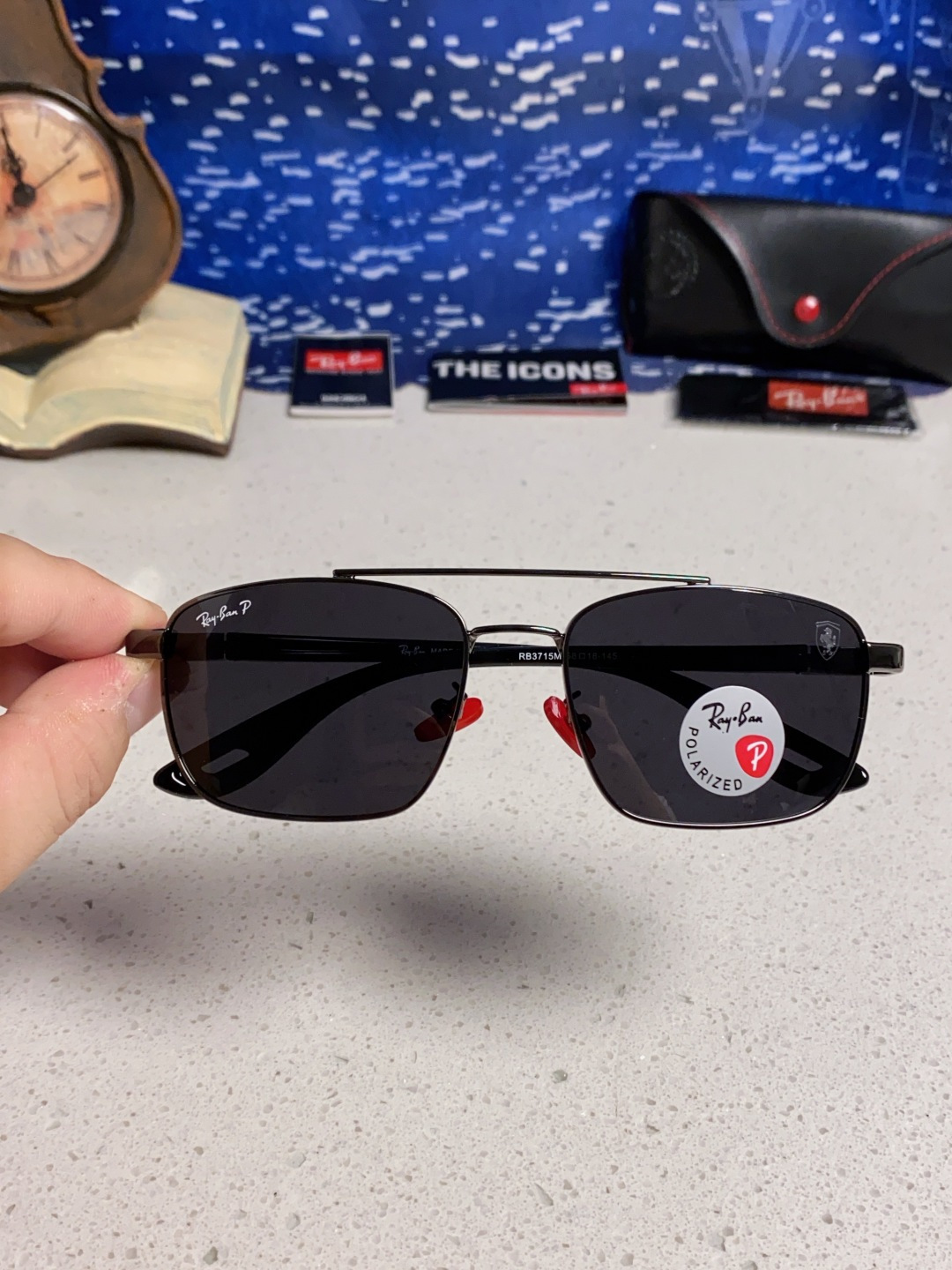 RayBa雷朋法拉利联名款 经典方形男士开车偏光太阳镜 RB3715M