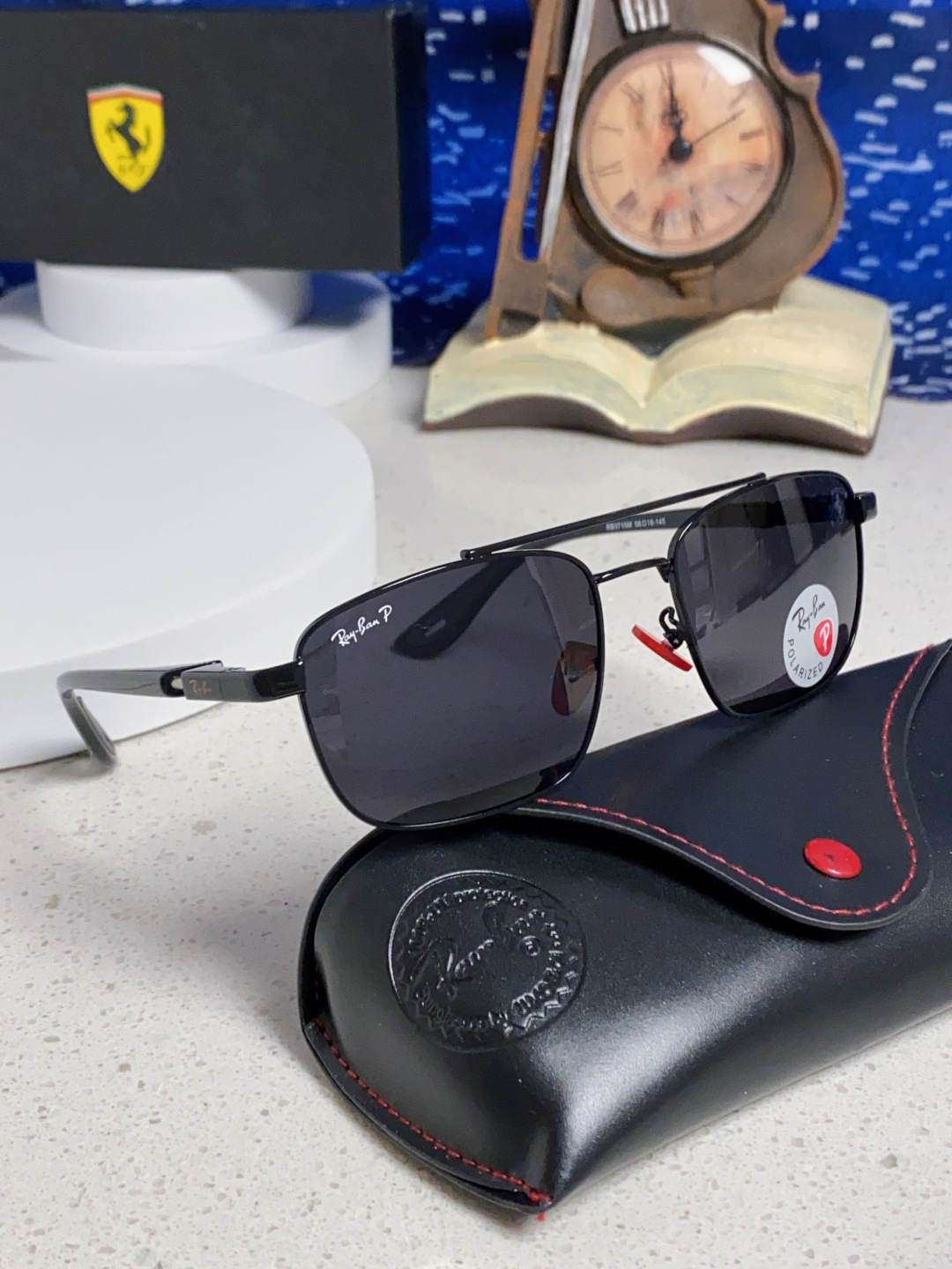 RayBa雷朋法拉利联名款 经典方形男士开车偏光太阳镜 RB3715M