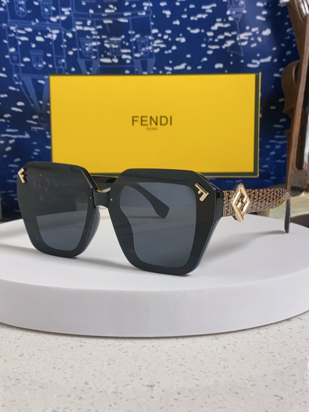 Fendi芬迪 2025新款F家欧美风猫眼太阳镜时尚大框网红同款墨镜遮阳大脸显瘦潮流男女通用