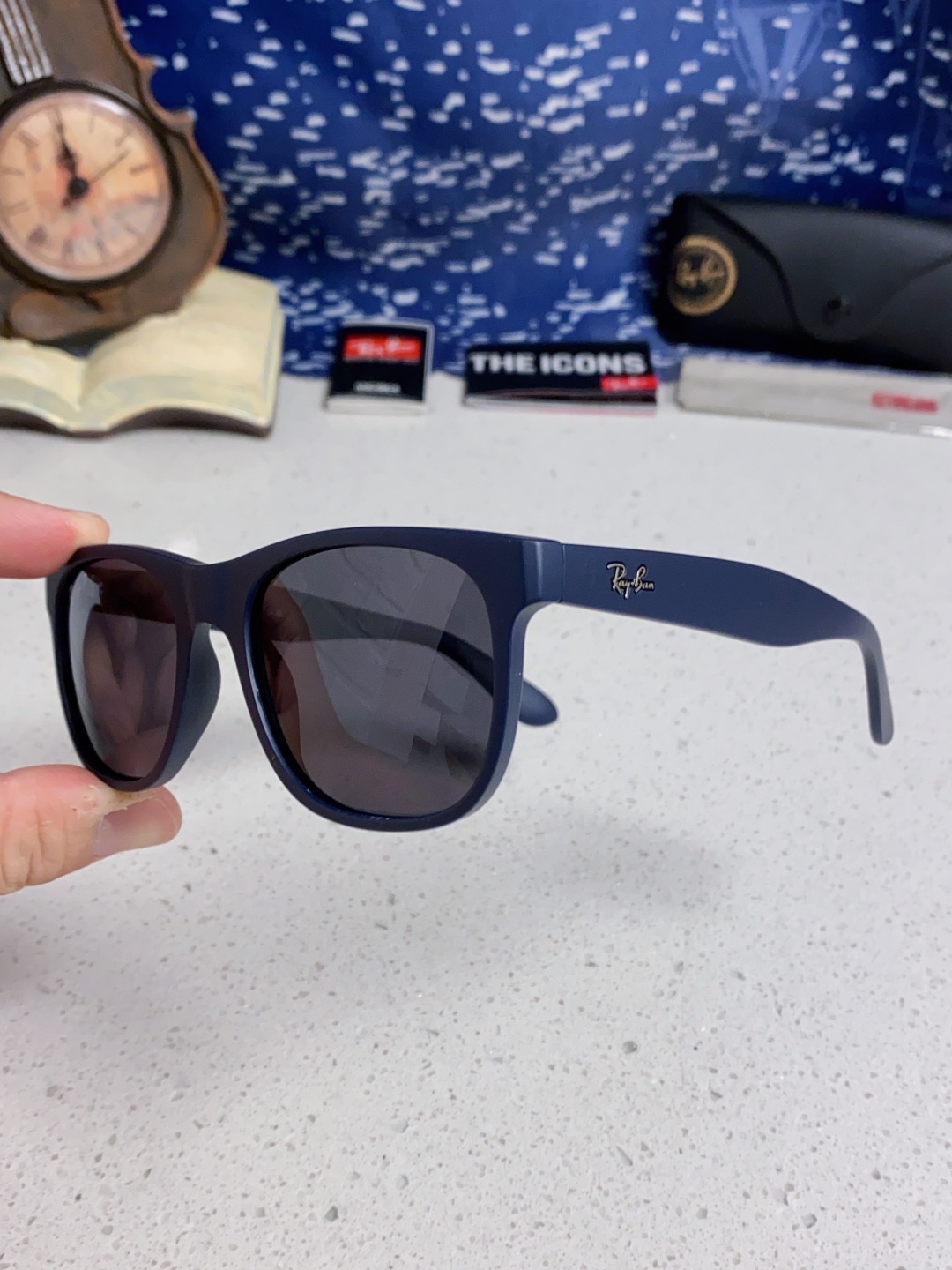 RayBan雷朋 2025时尚简约百搭太阳镜男女潮酷遮阳墨镜 RB2101