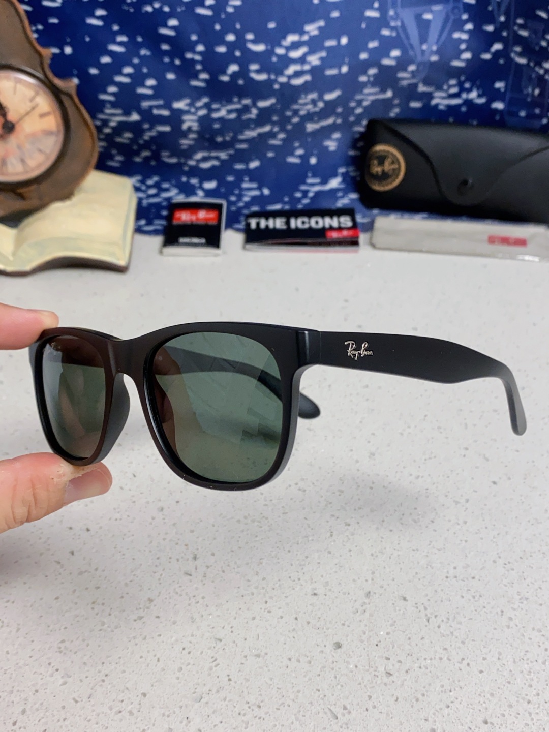 RayBan雷朋 2025时尚简约百搭太阳镜男女潮酷遮阳墨镜 RB2101