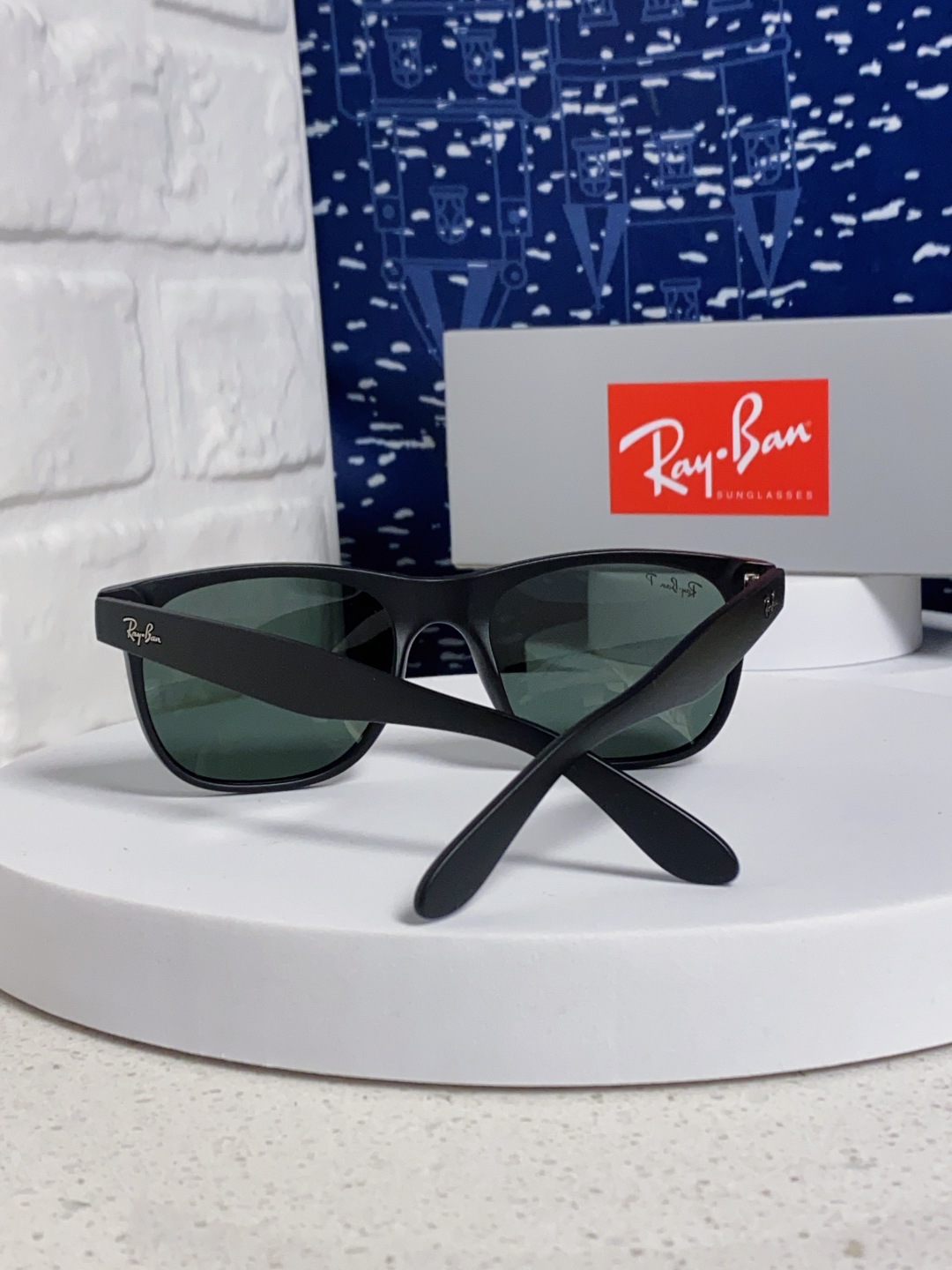 RayBan雷朋 2025时尚简约百搭太阳镜男女潮酷遮阳墨镜 RB2101
