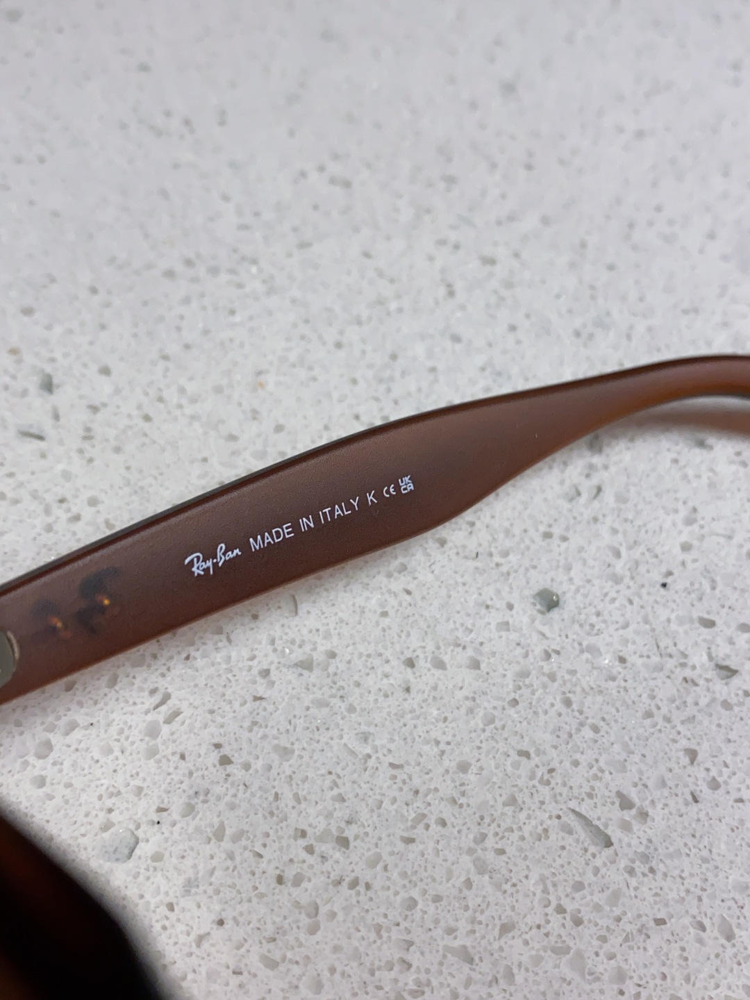 RayBan雷朋 2025时尚简约百搭太阳镜男女潮酷遮阳墨镜 RB2101