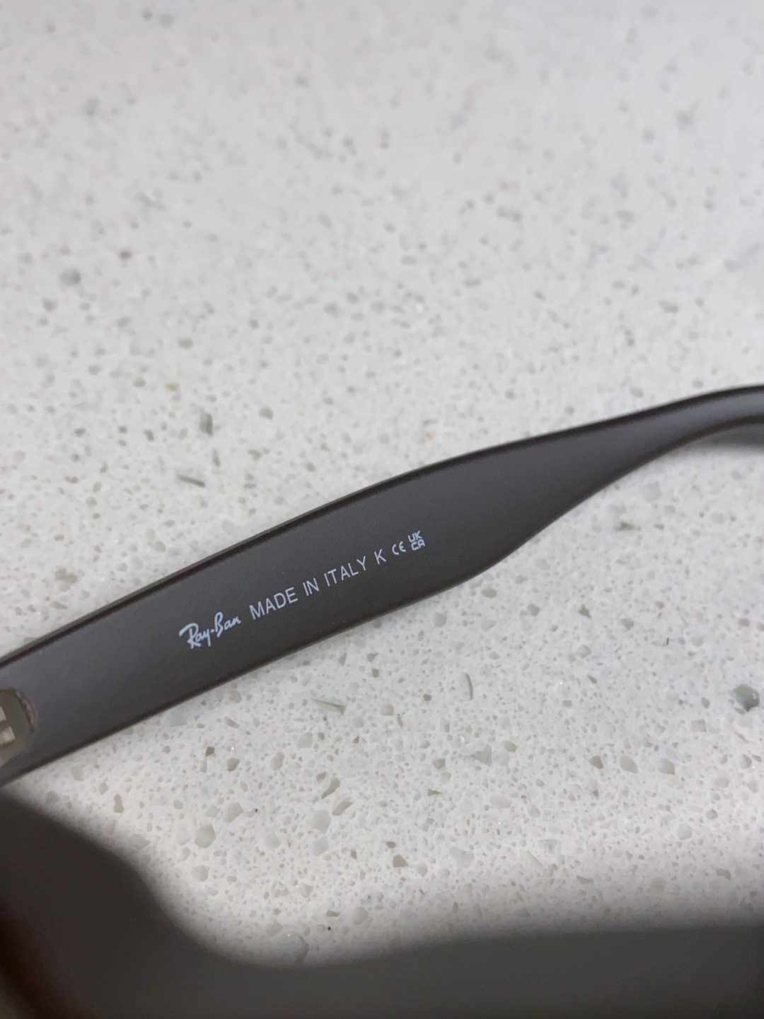 RayBan雷朋 2025时尚简约百搭太阳镜男女潮酷遮阳墨镜 RB2101