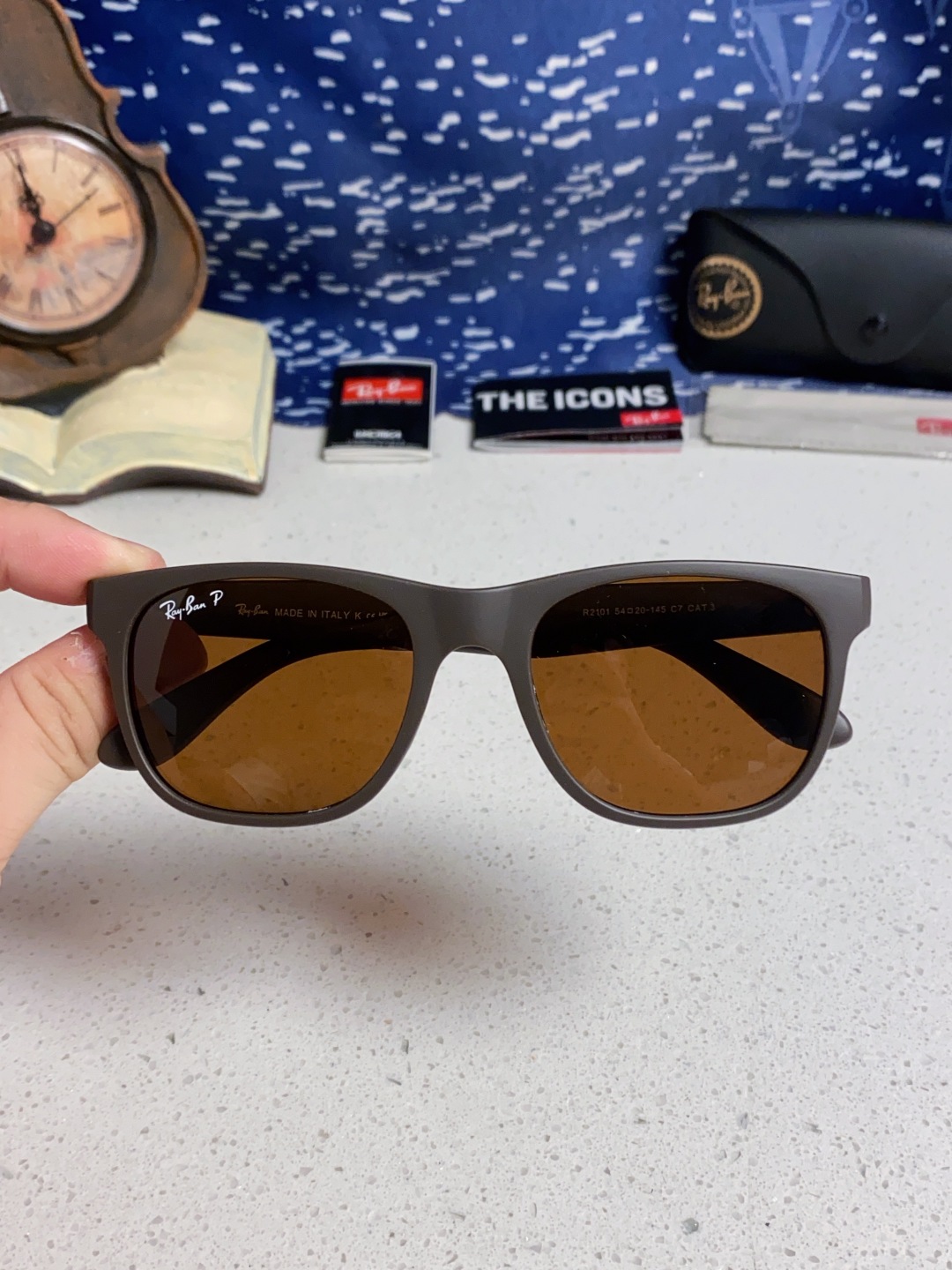 RayBan雷朋 2025时尚简约百搭太阳镜男女潮酷遮阳墨镜 RB2101