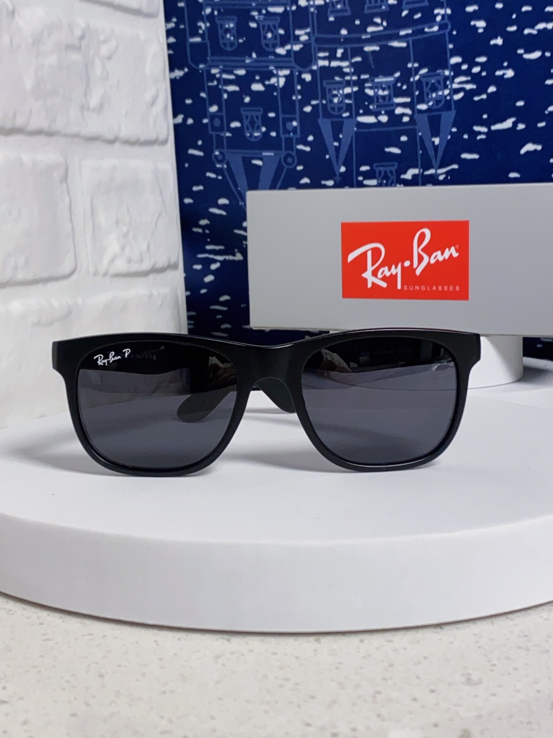 RayBan雷朋 2025时尚简约百搭太阳镜男女潮酷遮阳墨镜 RB2101