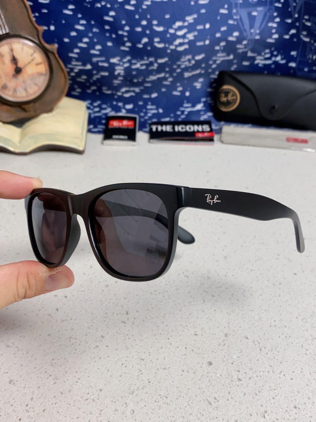 RayBan雷朋 2025时尚简约百搭太阳镜男女潮酷遮阳墨镜 RB2101