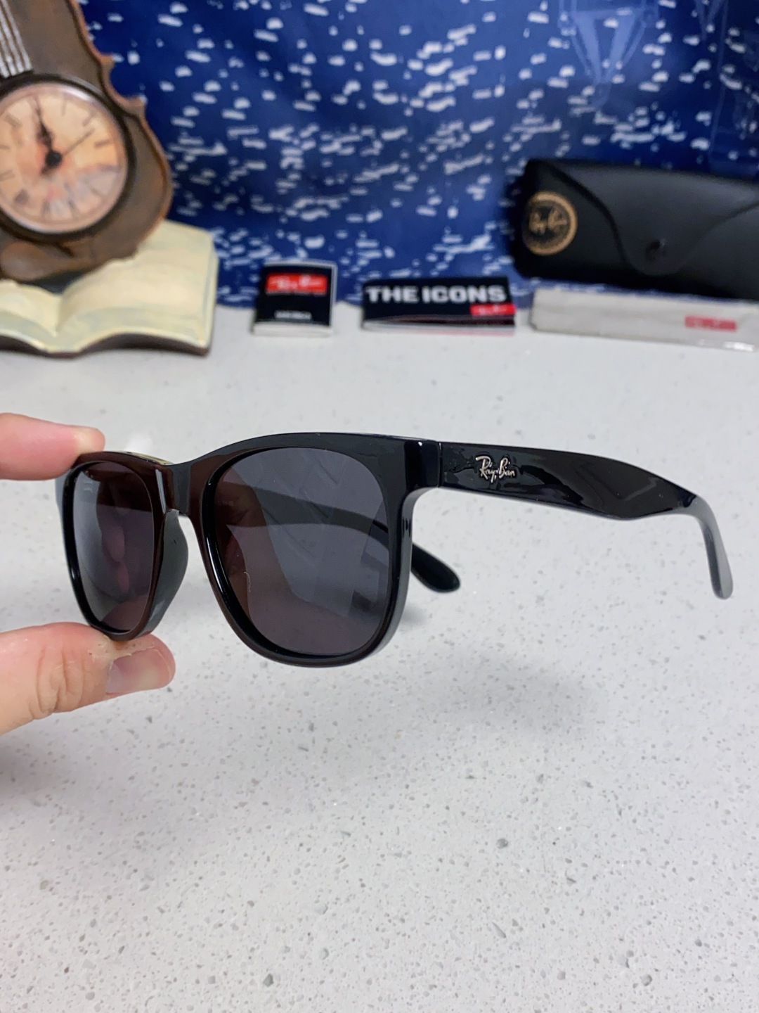 RayBan雷朋 2025时尚简约百搭太阳镜男女潮酷遮阳墨镜 RB2101