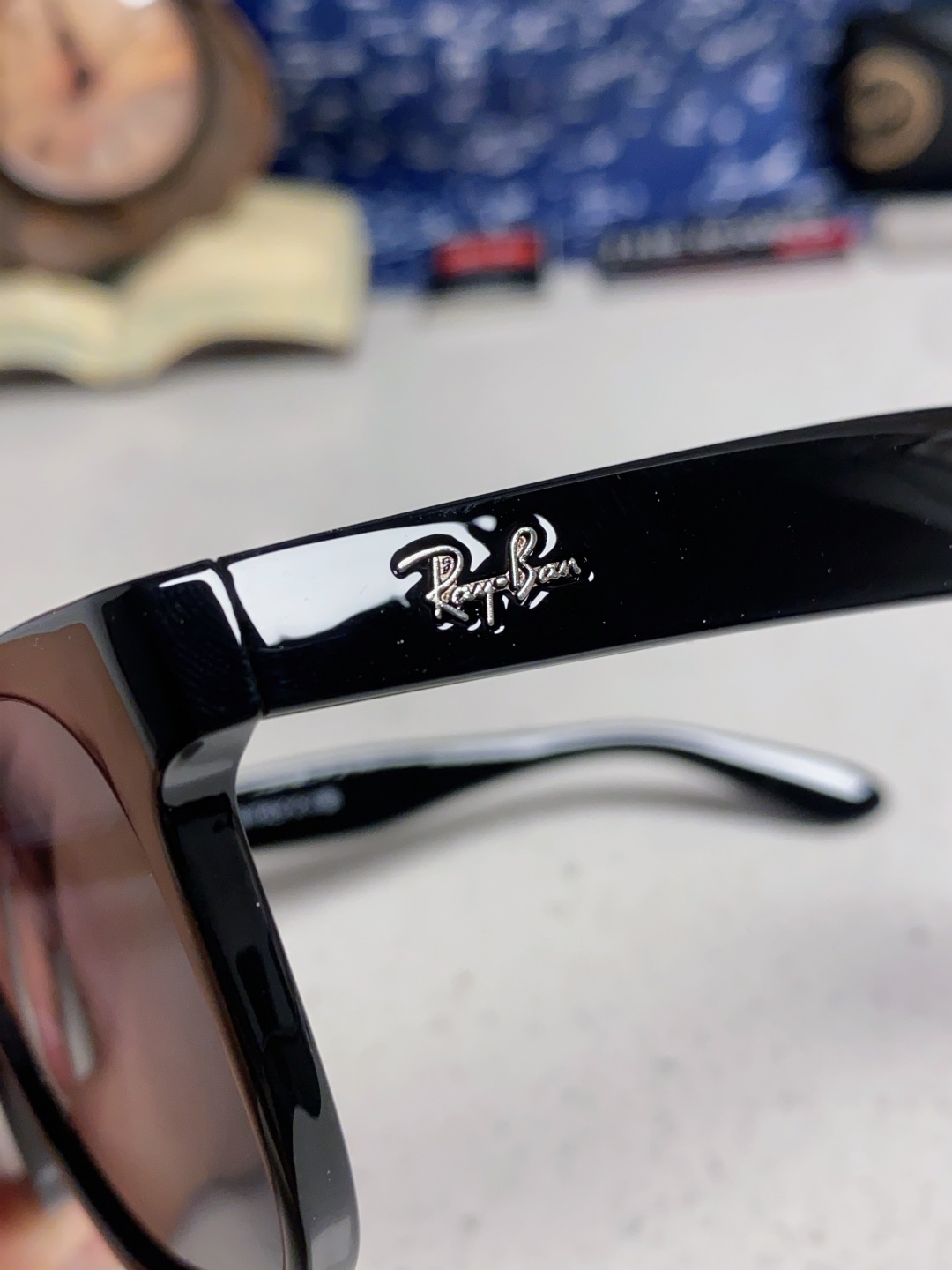 RayBan雷朋 2025时尚简约百搭太阳镜男女潮酷遮阳墨镜 RB2101